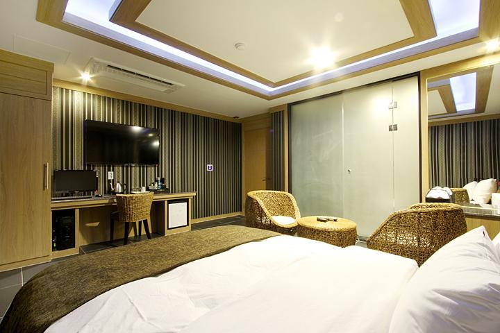 Suwon Orsay Business Hotel Exteriör bild