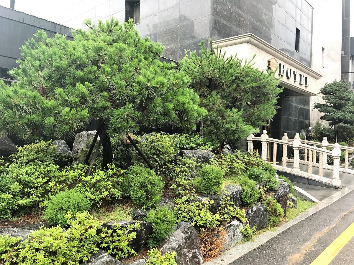 Suwon Orsay Business Hotel Exteriör bild